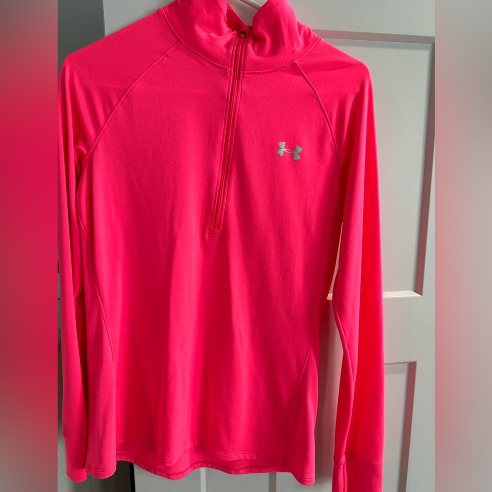 Bright hot pink under armour semi fitted 1/2 zip pullover medium
